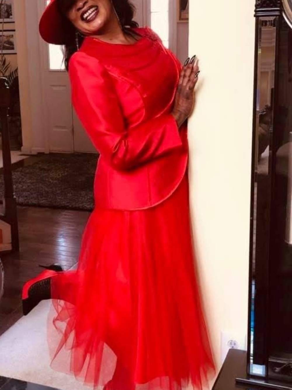 G.M.I. Elegant Red Women's Two-Piece  Skirt Suit